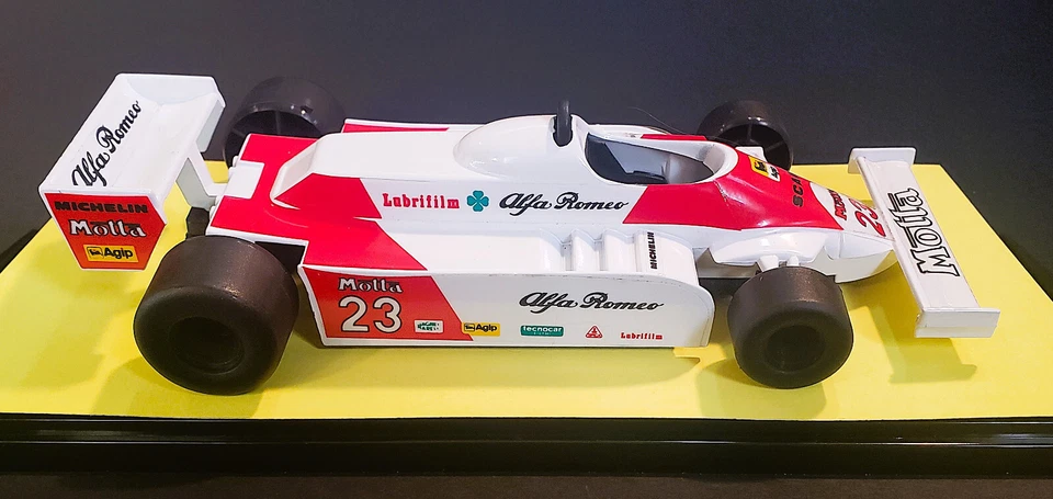 POLISTIL DE ITALIA - 1/24 1980 ALFA ROMEO 179 F1 - BRUNO GIACOMELLI #23 ¡EN ESTUCHE! Foto 2 de 4