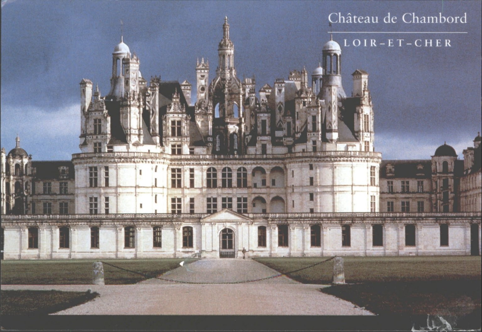 Château de Chambord Postcard Loir-et-Cher France 2002 Posted