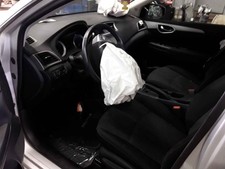 Used Front Right Door Window Regulator Front fits: 2015 Nissan Sentra electric F