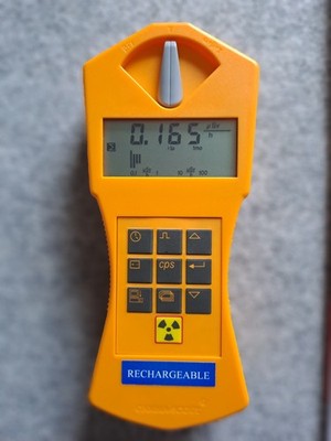 GAMMA-SCOUT  Rechargeable - Professionelles Messgerät für radioaktive Strahlung.