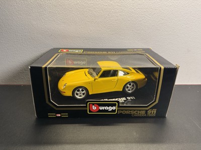 Burago Diamonds 1993 Porsche Carrera 911  Yellow 3060 1/18 Scale