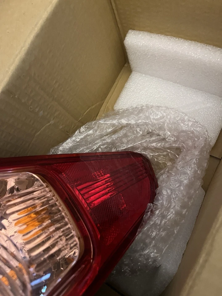 Brand New Left Tail Light For 2011 Acura TSX - Image 3 of 4