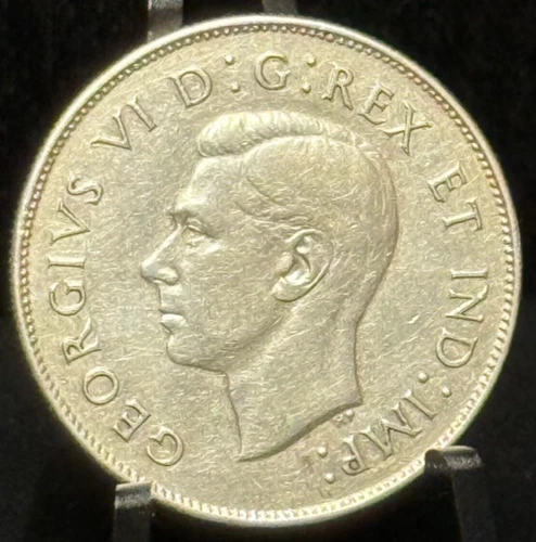 1946 Canada Fifty Cents "Hoof In 6" 50C Silver Coin