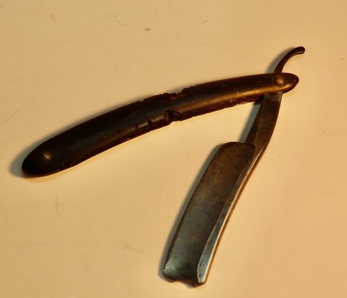 Wade Bucher “The Celebrated Fine India Steel Razor” 7/8ths Blade PLS READ