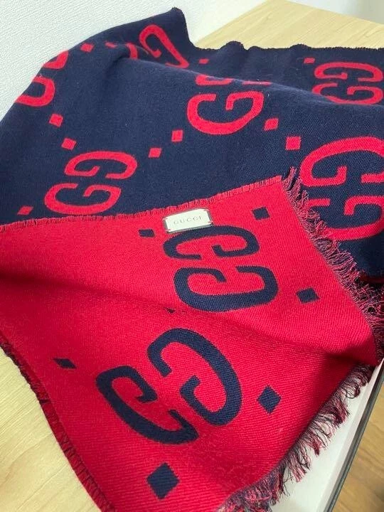 GUCCI, Scarf, Stole, with box, Reversible, Authentic, From JAPAN Big Red Navy
