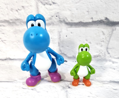 JAKKS Super Mario BLue Green YOSHI 4'' & 2.5'' World of Nintendo Toy Figure LOT