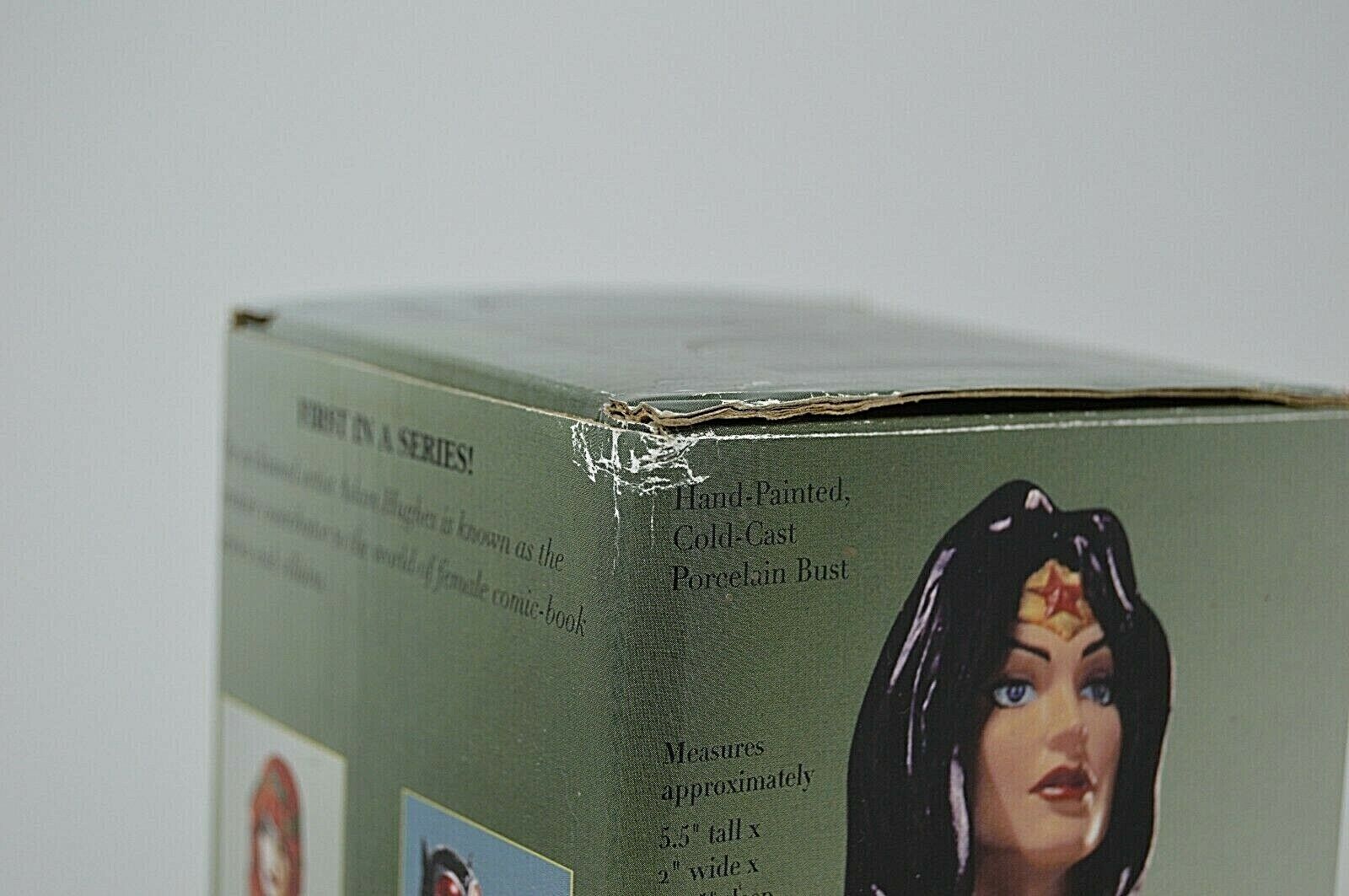 Women of the DC Universe Bust Wonder Woman Adam Hughes Figure #2495/3300 in Box - Picture 3 of 4