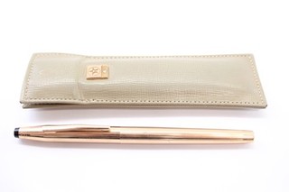 Cross Fountain Pens Inc Century Classic 11 Vintage Writing W/ 14k Gold Nibs