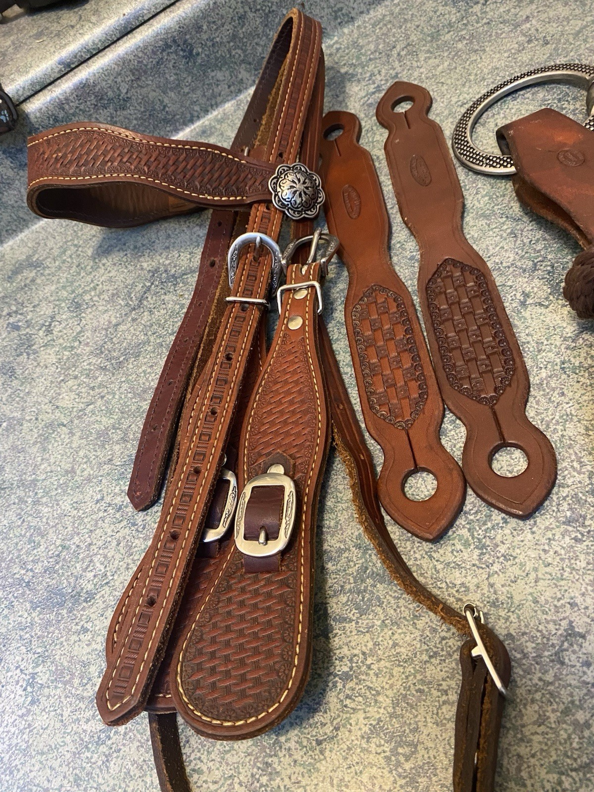 Mecate Snaffle Bit Cowboy Tack Bridle Buckaroo Leather / Champion Turf USA AQHA