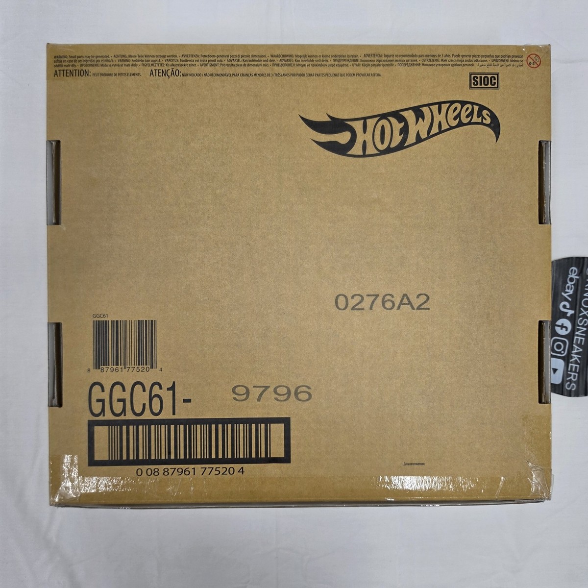 Hot Wheels Monster Trucks Ultimate Chaos 12 Pack With Poster