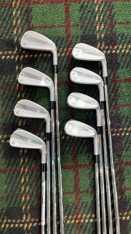NEW TaylorMade 2023 P790 Irons 4-GW 2°Upright +.5" Dynamic Gold X100 Extra Stiff - Image 2 of 4