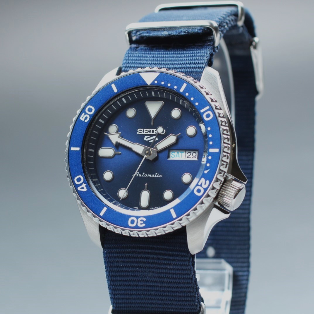 MINT ] SEIKO 5 Automatic Diver 4R36-07G0 BLUE 42mm