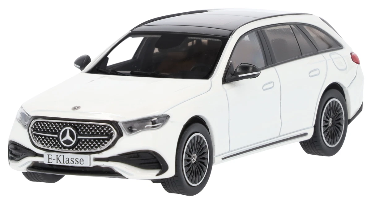 KYOSHO GT AUTOS MERCEDES BENZ GLK Blanc 1/18 - Collection