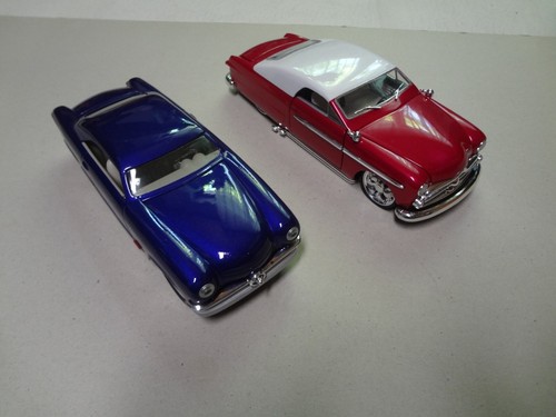 Classic Metal Works 1:24 Tom Taylor / Tins Toys 49'Ford Coupe