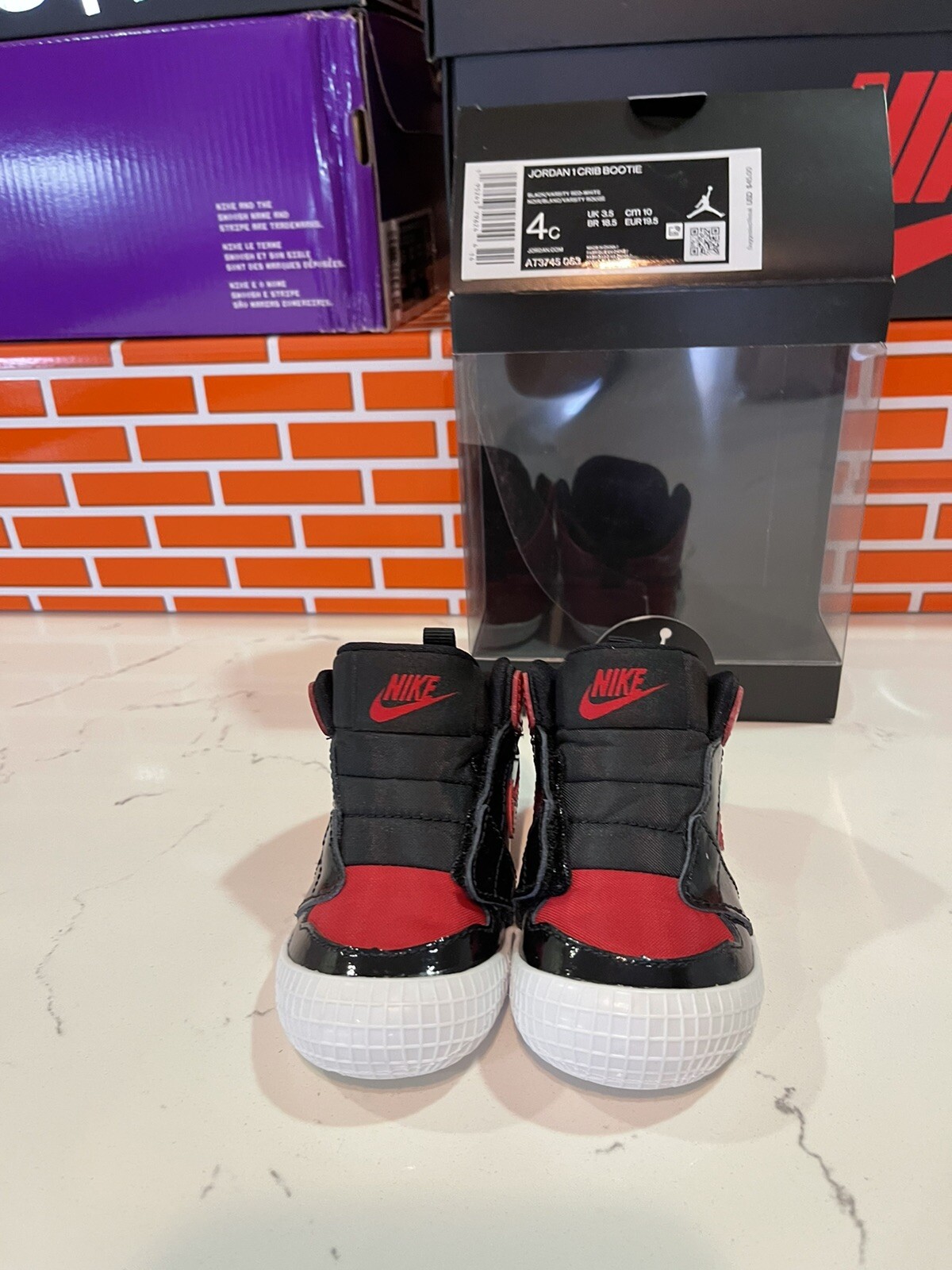 PONY Jordan 1 Crib Bootie Bred Patent (2021) taglia 4c nuovo AT3745 063