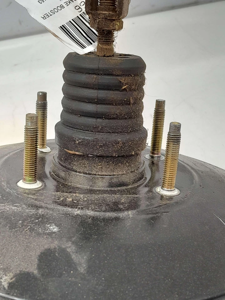 05 06 Subaru Outback Power Brake Booster OEM 26402AG06A Foto 2 de 4