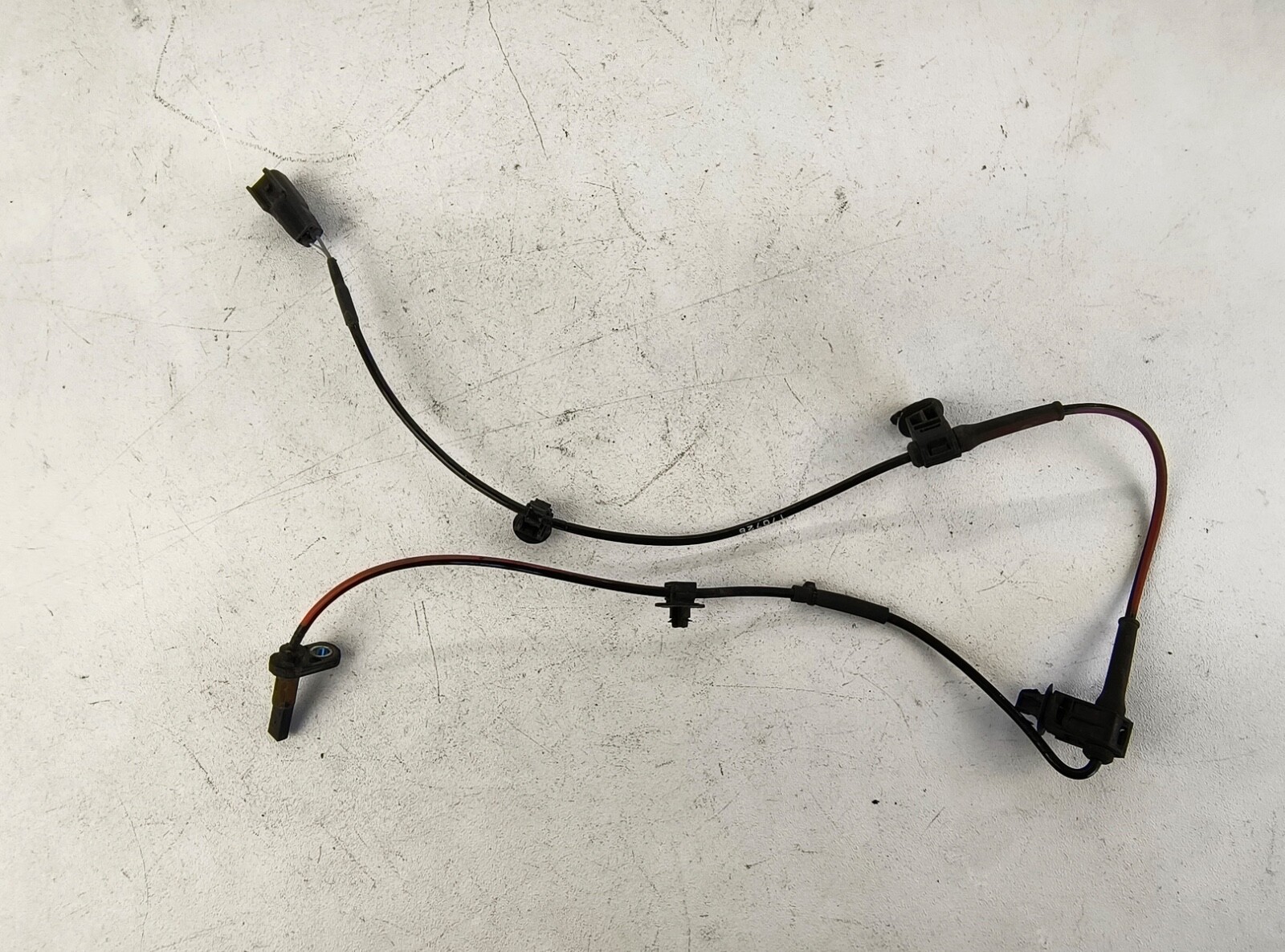 Mazda CX-9 2016-2023 RH Front Passenger Wheel Speed ABS Sensor OEM  