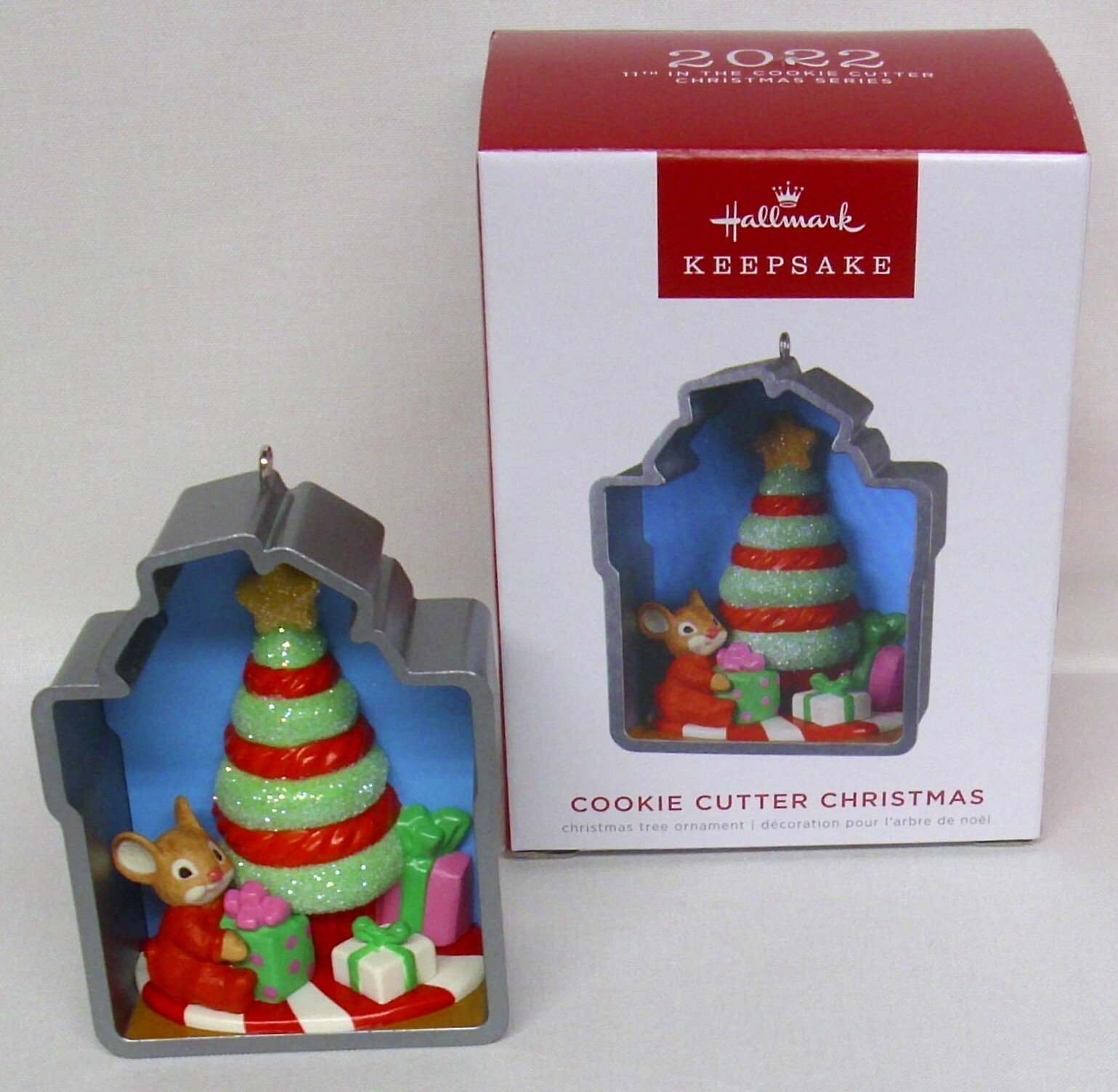 Hallmark Cookie Cutter Ornamentnull