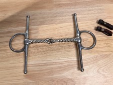 Embout tire-bouchon à joues complètes pour chevaux