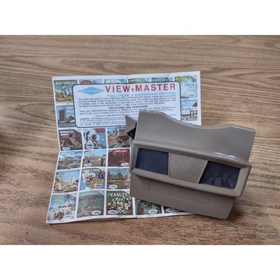 Vintage Sawyers View-Master Model E Tan 3D Reel Viewer w/ Original Paper Insert