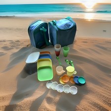 Tupperware Picknick-Set Kühl-& Isoliertasche inkl. Teller , Besteck, Becher