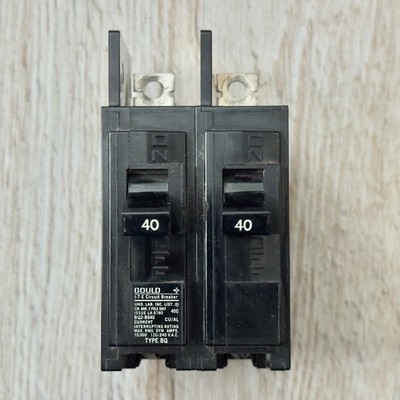 ITE Gould BQ2B040 2 Pole 40 Amp Bolt On Circuit Breaker Tested