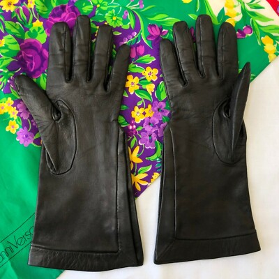 GIANNI VERSACE black leather gloves with 6 gold tone Medusa