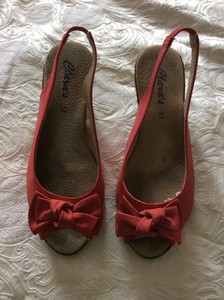 coral slingback shoes