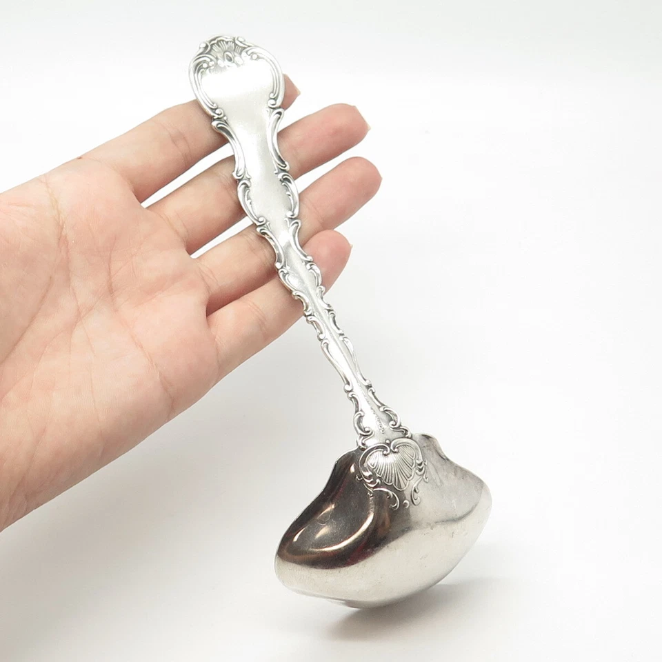Antiguo cucharón victoriano Gorham Estrasburgo de plata de ley 925 - 1897 Gravy Foto 2 de 4