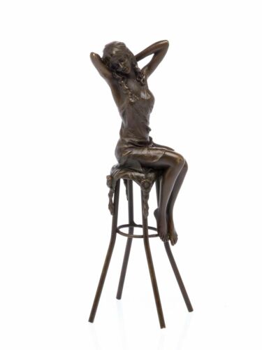 Scultura in bronzo Donna Erotica Su Sgabello figura scultura in bronzo Scultura - Foto 1 di 4