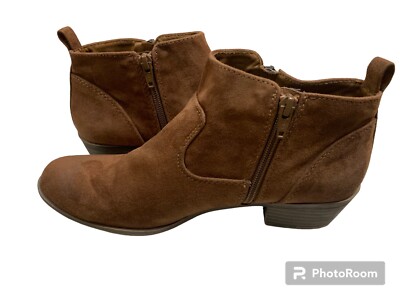So Kohls Womens Booties Size 10 Brown Zippered Low Heel Boot