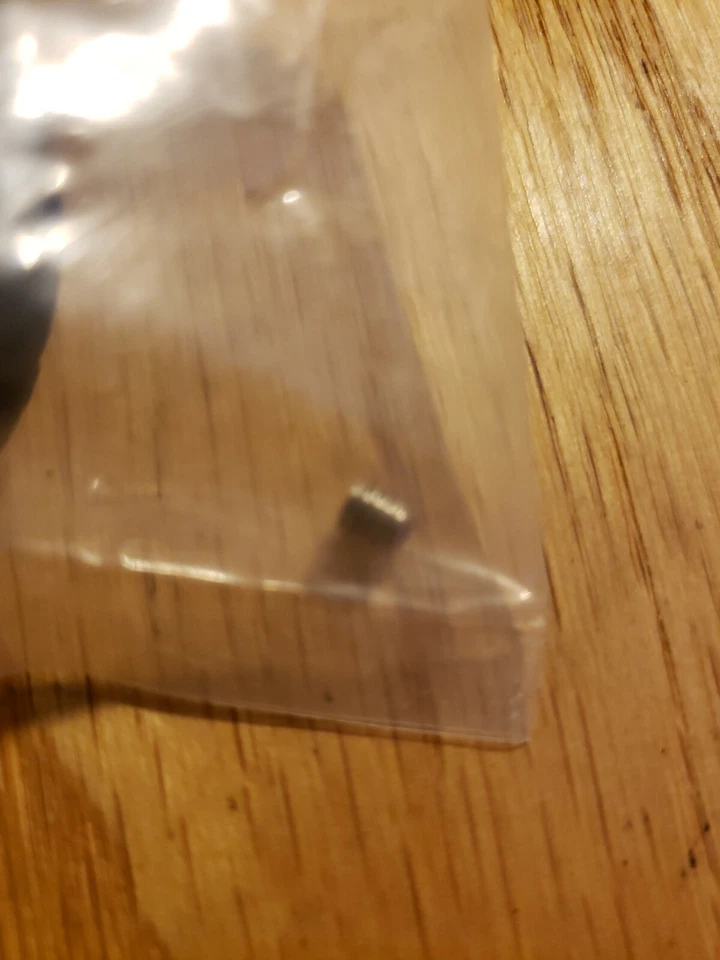 Traxxas Propeller, Right Grub Screw #1533 - Image 4 of 4