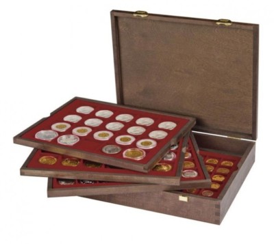 Lindner 2494-11 Echtholzkassette CARUS (für Münzenkapseln mit 32 mm Außen-Durchm