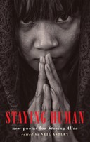 Staying Human | New Poems For Staying Alive | Neil Astley | Taschenbuch | 2020