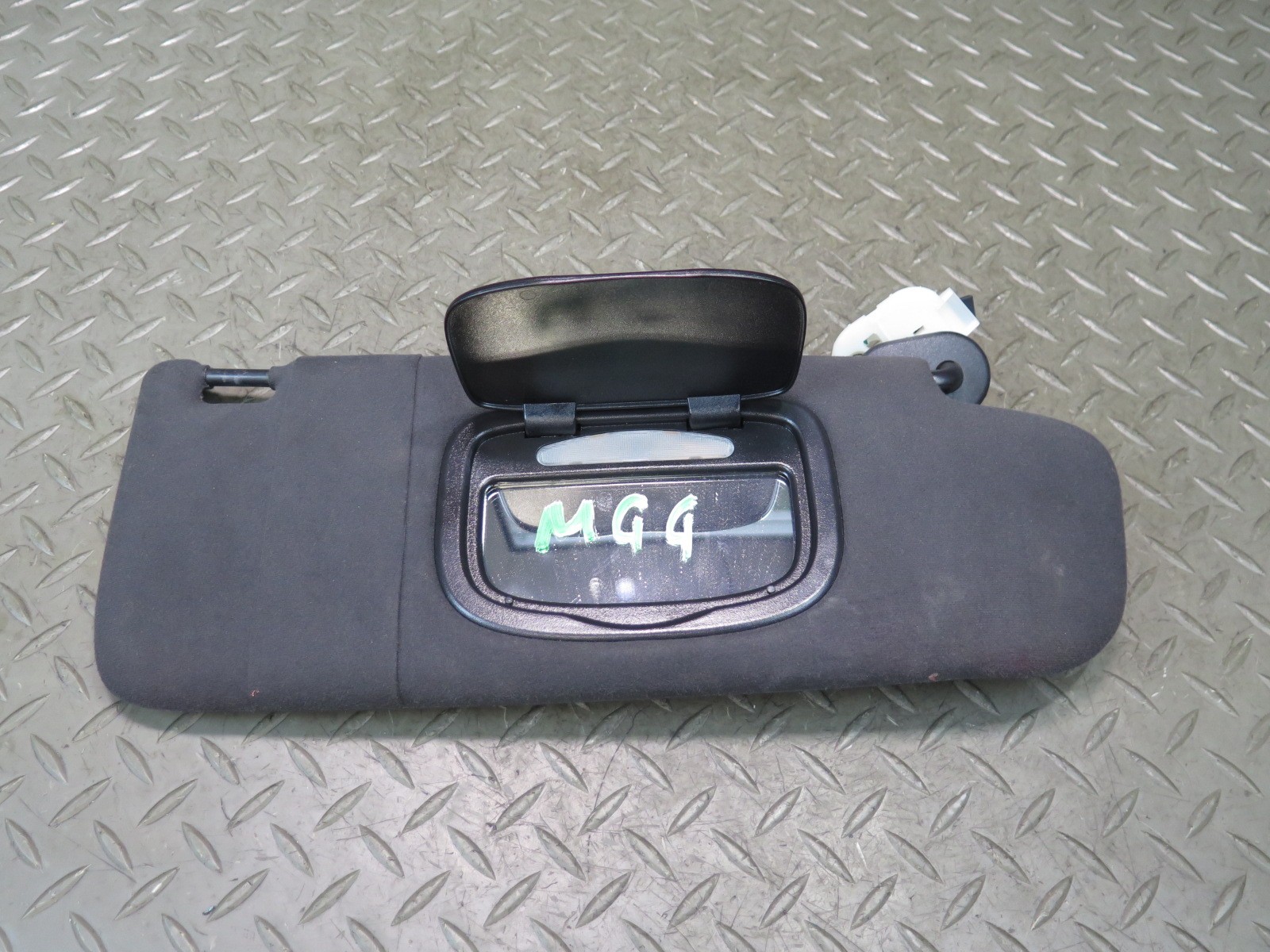 Maserati Ghibli 2014-2020 FRONT+RIGHT Sun visor