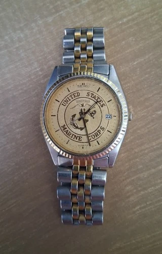 RARE Vintage US Marine Corps Seiko Men's Quartz Day/Date Watch 5Y23 8A69 New Bat