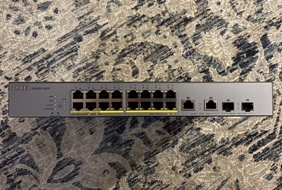 ZyXEL GS1350-18HP 16-Port Gigabit Smart PoE Switch with 16 Ethernet Patch Cables
