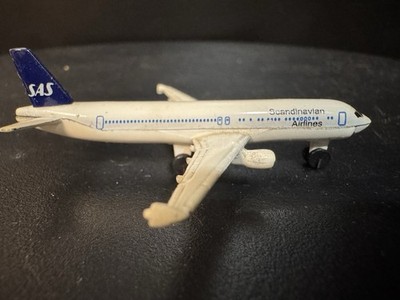 Herpa Snapfit 612708 - 1/200 SAS Scandinavian Airlines Airbus A320