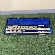 Yamaha YFL-23 Flute Student Model Nickel Silver w/Case Beginner Instrument READ