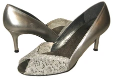 STUART WEITZMAN Silver Chantelle Swiss Lace Studded Peep-Toe Heels Pumps 7.5