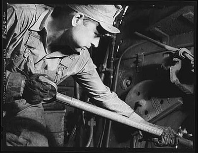 Photo:Factory Worker Woman Industrial Machinery 1930s Black White Photo