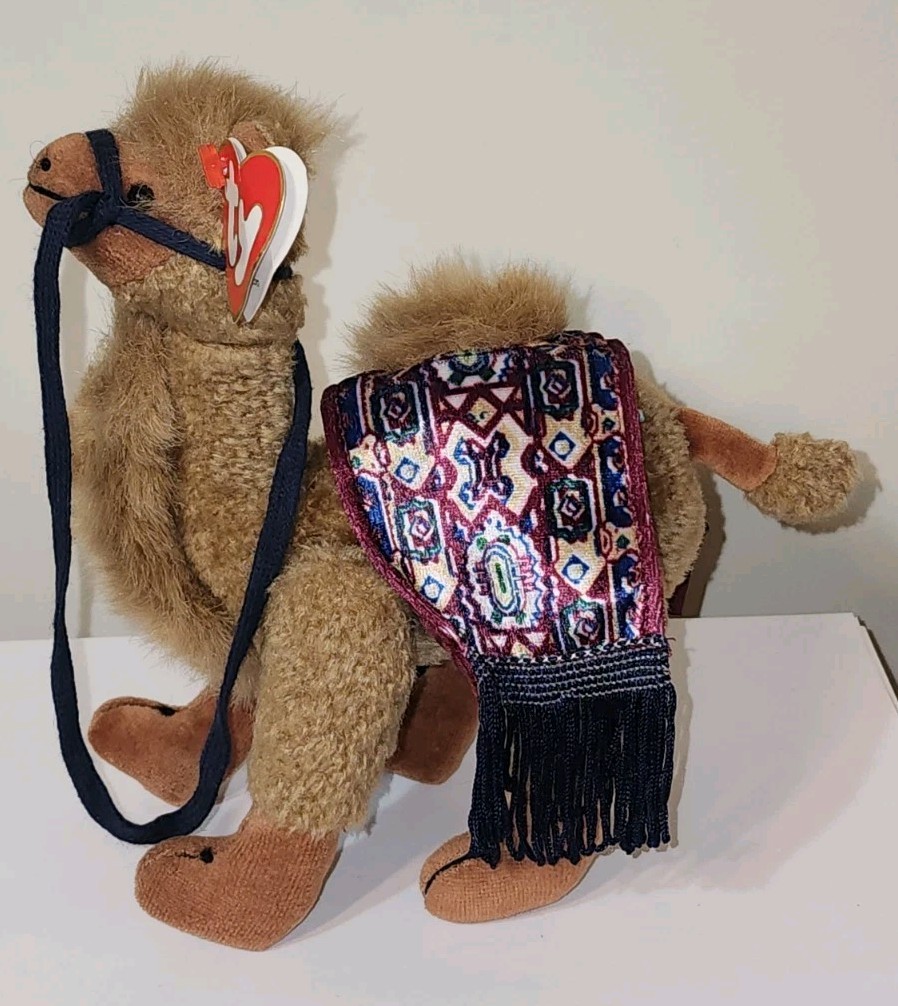 CT* Ty Attic Treasures 1993 LAWRENCE the Camel (8 Inch) MWCT