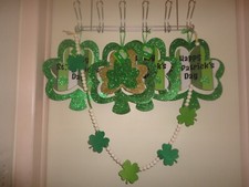 New ST. PATRICK'S DAY DECORATION 4 HANGING GLITTERED, FELT SHAMROCK BEAD GARLAND
