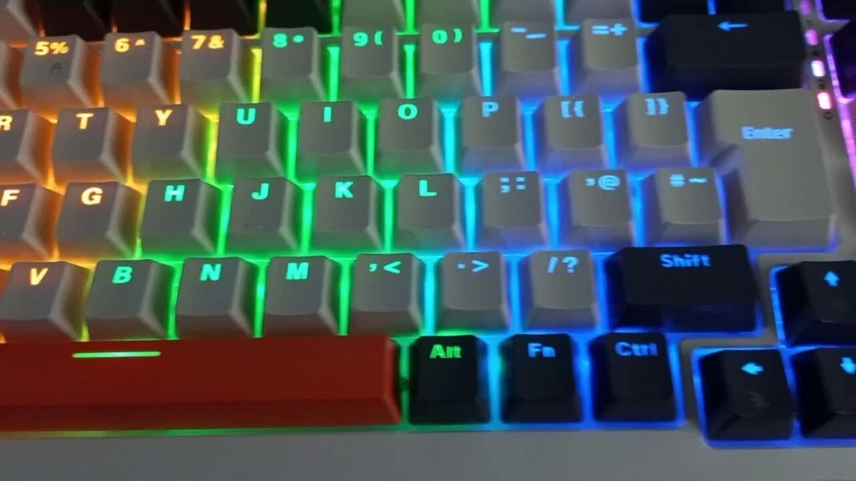 Rii Mechanical Keyboard,Wireless Gaming Keyboard Rechargeable with 101 Keys Red - Image 3 of 4