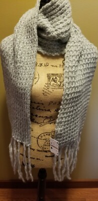 NWT Womens Forever 21 Braided Fringed Knit Scarf Light Gray White