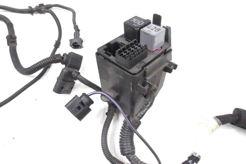 Audi TT MK1 2001 1,8 T 225 hp quattro fusible manual bahía de motor arnés de cableado telar Foto 4 de 4