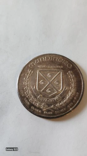 1973 World Trade Wade Ventures One Mundinero 1 oz Fine Silver 0.999 Coin Round