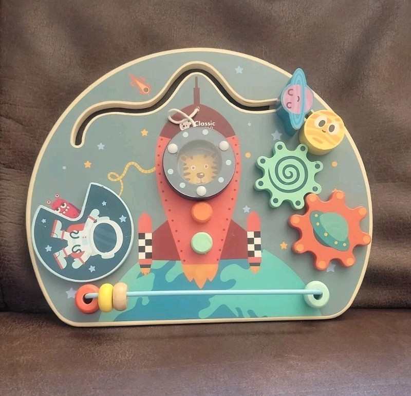 Busy Board - Rocket - Classic World