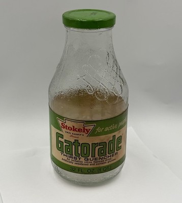 Vintage 1969 Stokely Gatorade Green Glass Bottle Thirst Quencher 32oz bottle