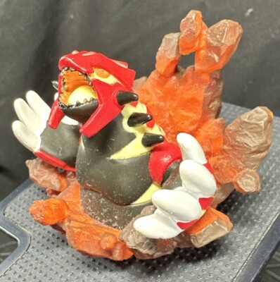 Primal Groudon Kyogre Pokemon Preorder Bonus Figure Kaiyodo Japan